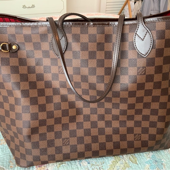 Authentic Louis Vuitton Neverfull GM Tote in Damier Ebene | - Picture 2 of 10
